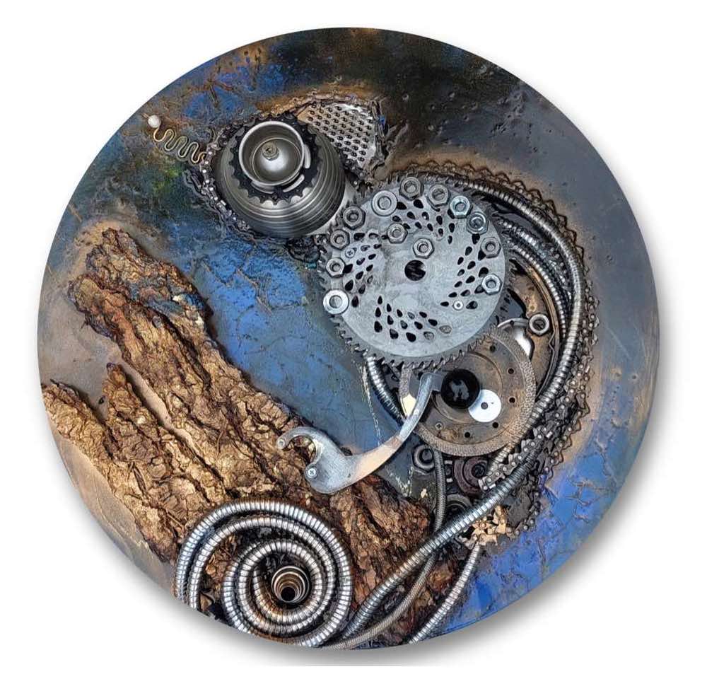 Mixed-Media-Kunstobjekt CHAMÄLEON – Metamorphose der Materie von Irina Gerhardt